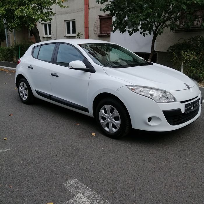 RENAULT Megane 2011 — imagine 1