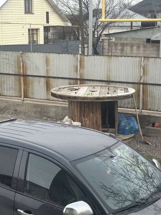 Катушка кабельная. Диаметр 2.5 метра