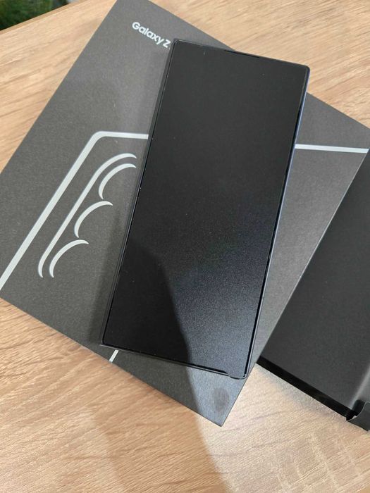Samsung Z fold 7 12/256gb Чисто нов! PROMO
