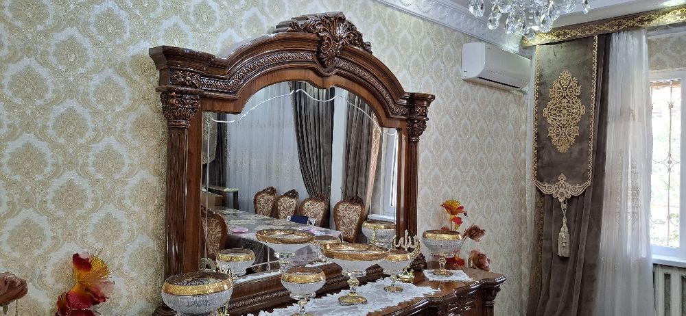 Комод мебель идеал холатда Komod mebel oynali ideal xolatda 226×235×55