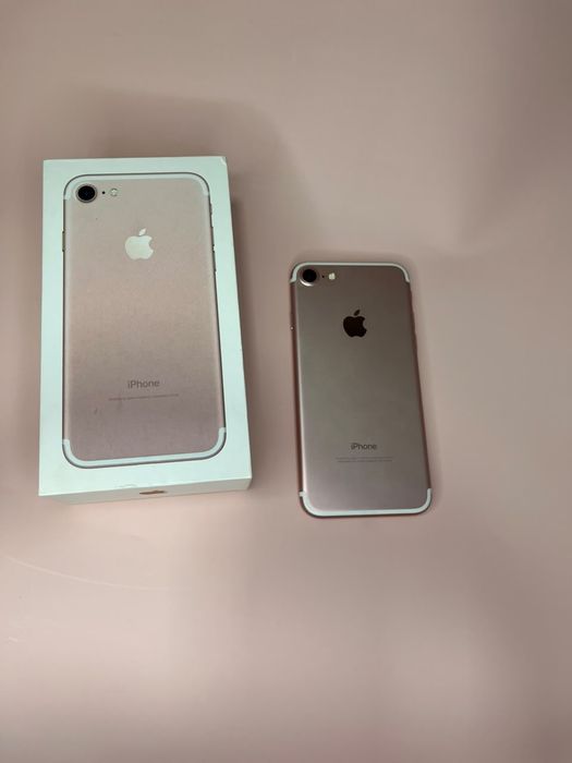 Iphone 7 розовый
