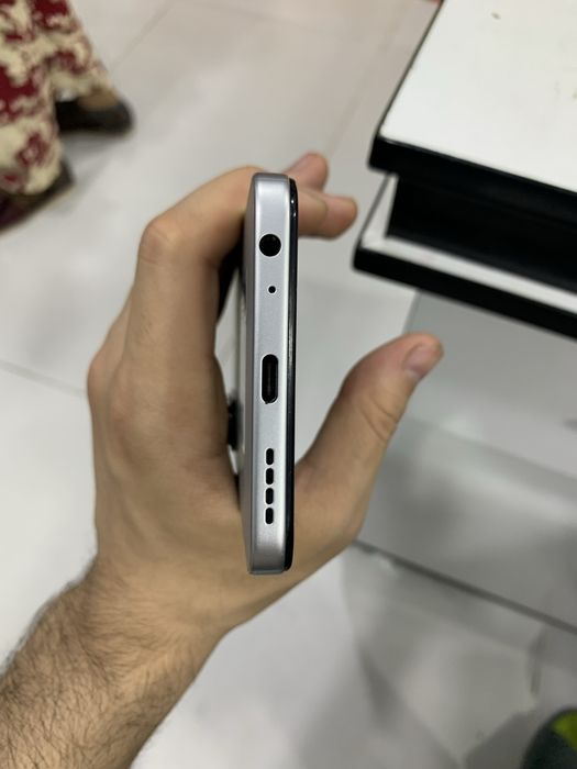 Infinix X6728B  128gb