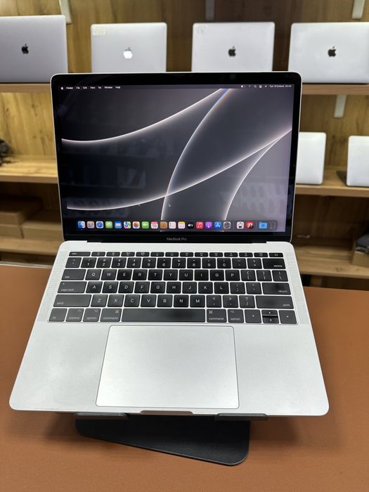 MacBook Pro idel