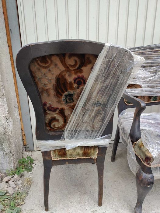 Старинни мебели - маса, пейка/диванче и два стола