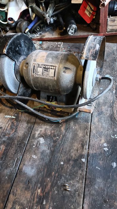 Электро наждак (точило)