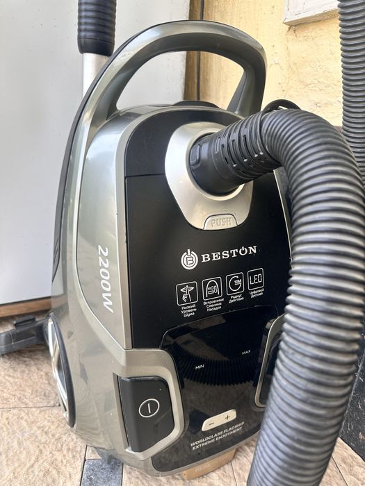 Продается пылесос срочно