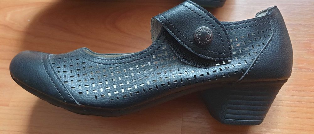 Balerini dama negri din piele marimea 38 - Noi