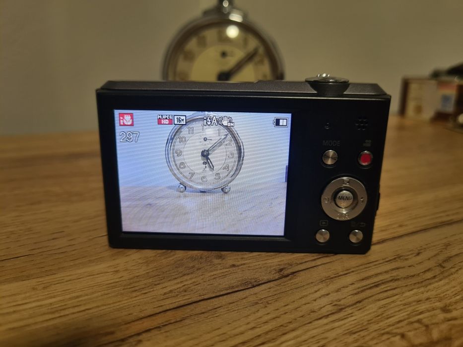 Panasonic Lumix DMC-SZ3