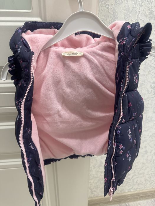 Безрукавка теплая для девочек