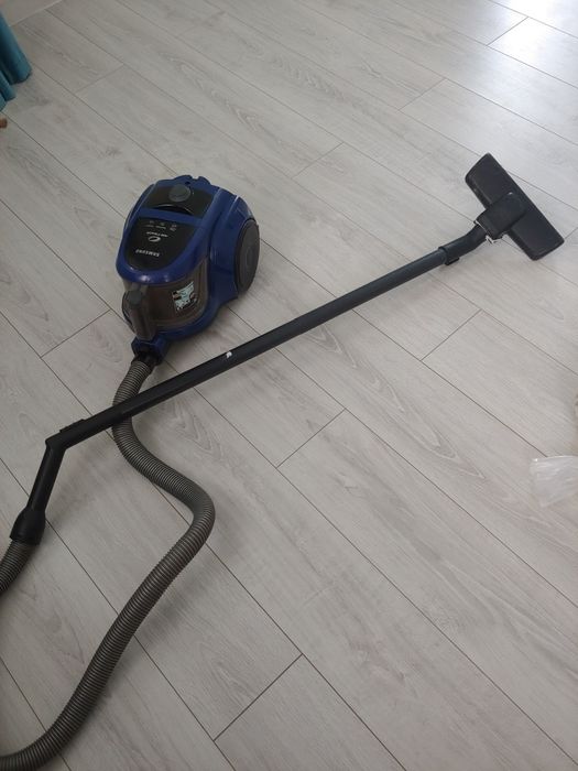 Продам пылесос самсунг