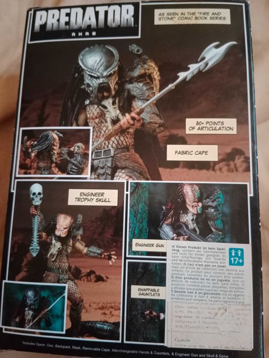 Figurina predator neca