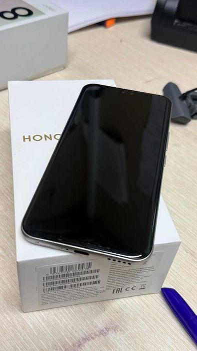 Honor 400 Pro ( Уральск 0702 ) лот 153334