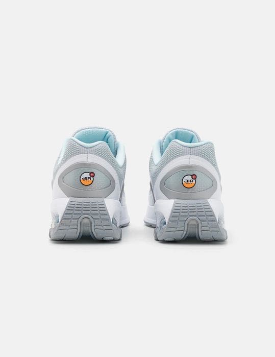 Дамски снейкъри Nike Air Max DN