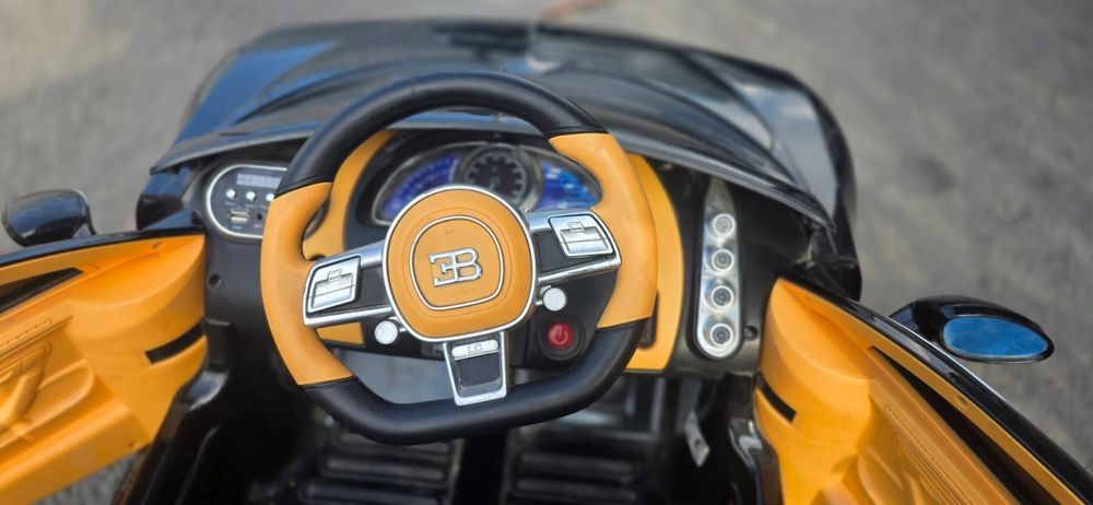Детский электромобиль Bugatti