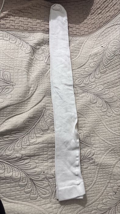 Колготки цвета айвори