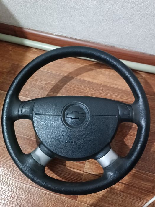 Руль шевроле лачетти