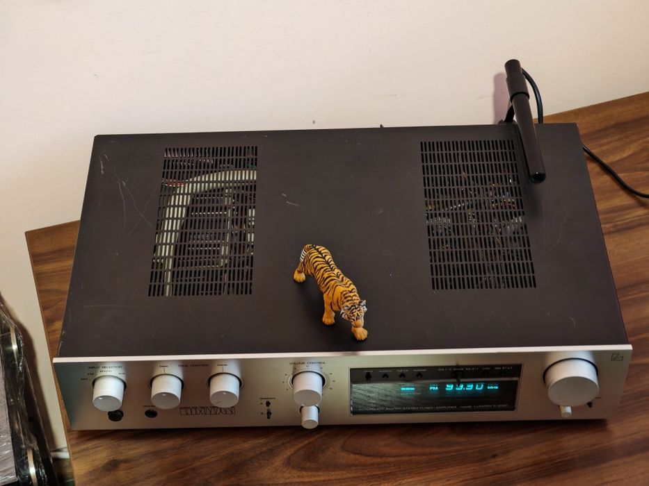 Luxman R-2040. Receiver rar, plin de nostalgie. Sunet de top. Preț fix