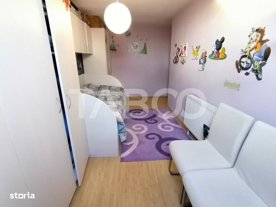 Apartament decomandat de vanzare 3 camere 87 mp utili mobilat Terezian