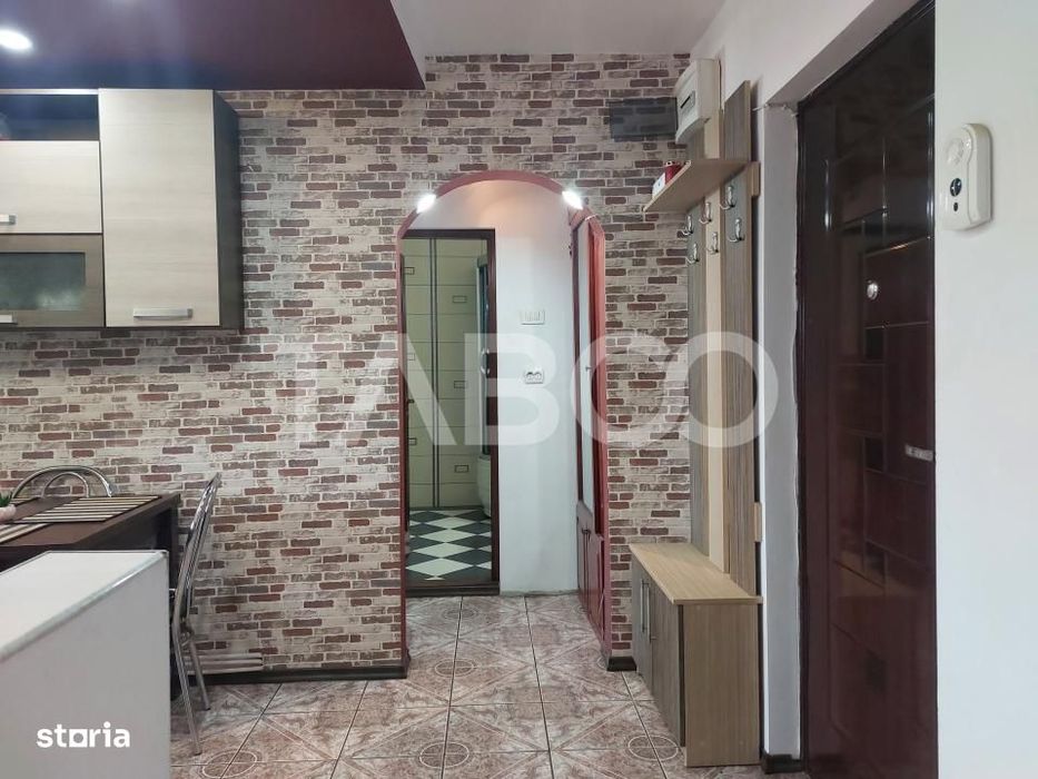 Apartament spatios 49 mp 2 camere decomandate 2 balcone Cisnadie