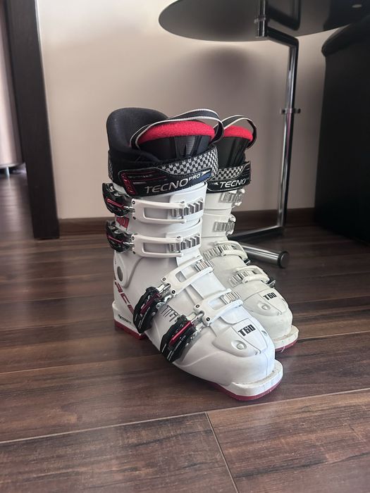 Set costum ski Spider+ghete Salomon+clapari+casca cu ochelari+manusi