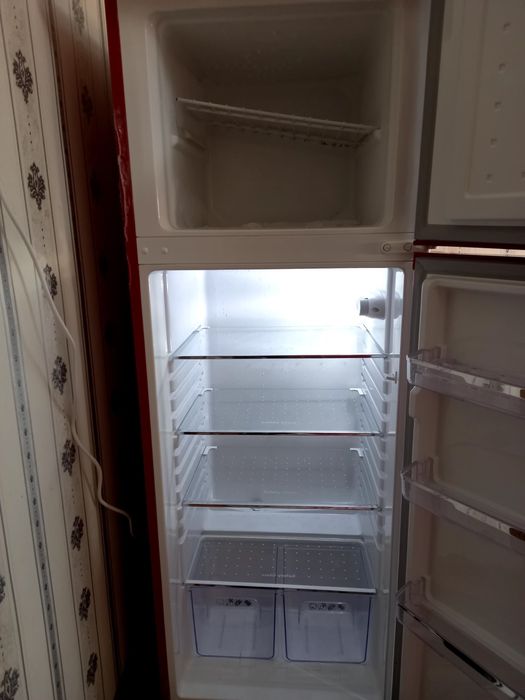 Holodilnik srochna sotiladi xolati idiyal yangi