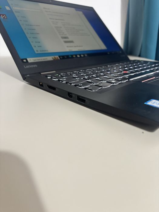 Lenovo X1 Carbon• i7-6600U• 8gb ram• 256gb• bateria 3-4 ore