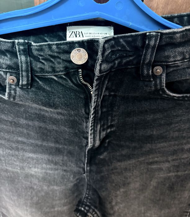 Продам джинсы Zara