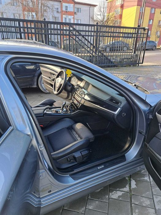 BMW Seria 5 F10 Berlina
