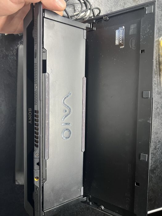 Sony Vaio svd112a1sm