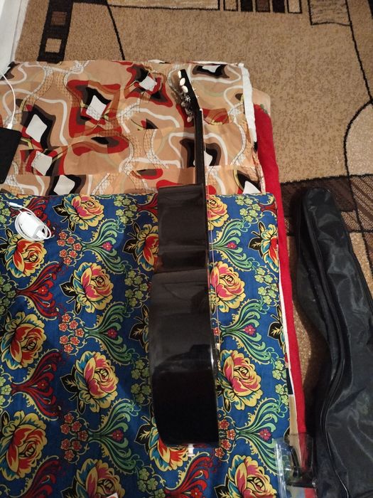 Гитара акустикалық