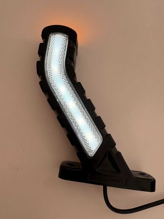 КОМПЛЕКТ LED неон габарит рогче 24V червено/бяло/жълто за камион, ремарке