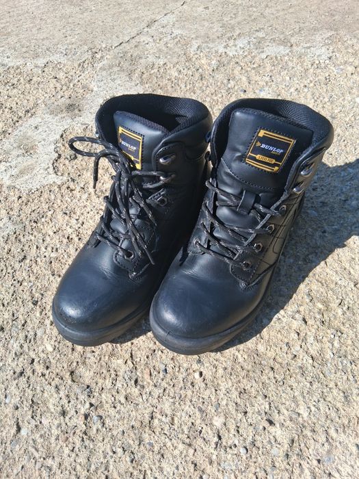 Bocanci cu protecție Dunlop