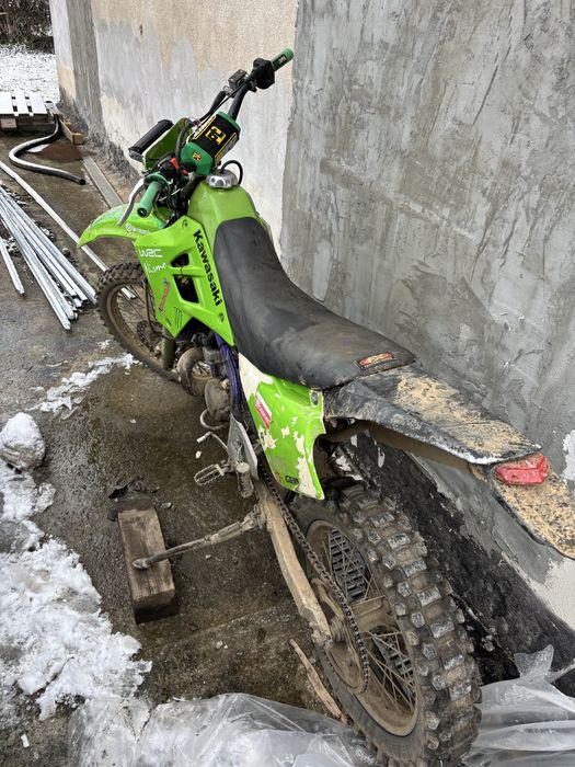 Продавам Kawasakid KDX 220