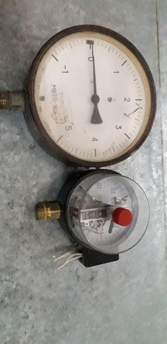 Монометр механический