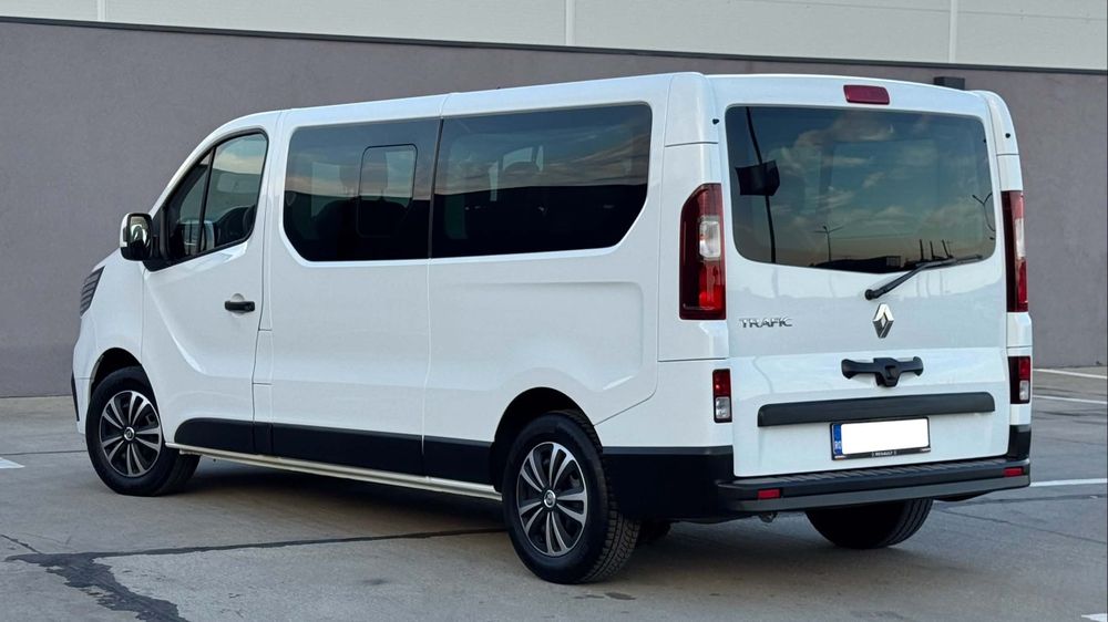 RENAULT Trafic 2022 — imagine 5