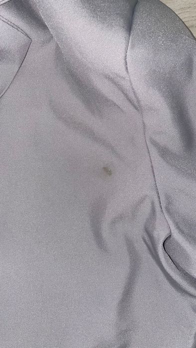 Тонкий мужской костюм