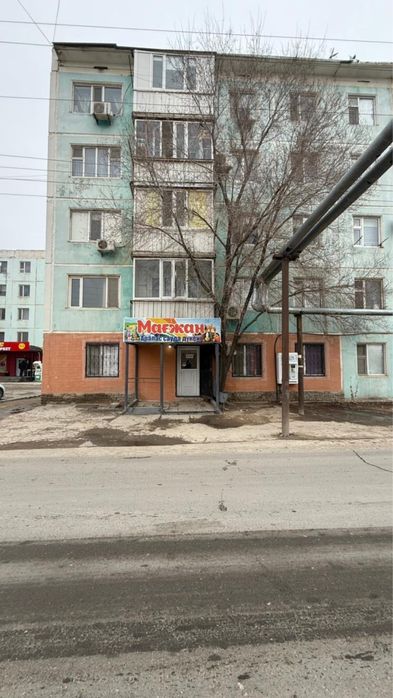 мкрн Шұғыла 8 ден магазин сатылады.