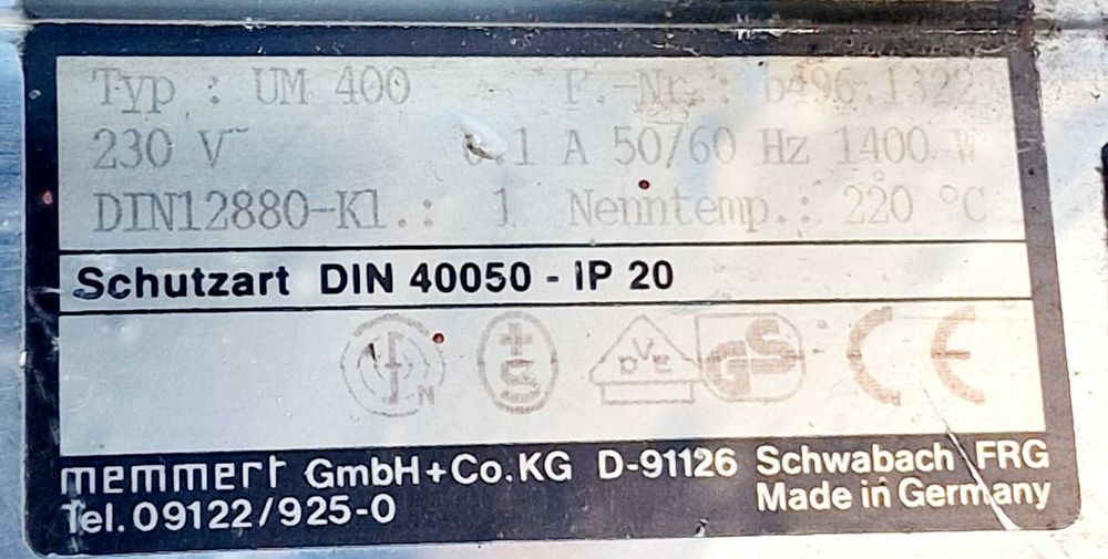 vand cuptor memmert profesional in stare foarte buna