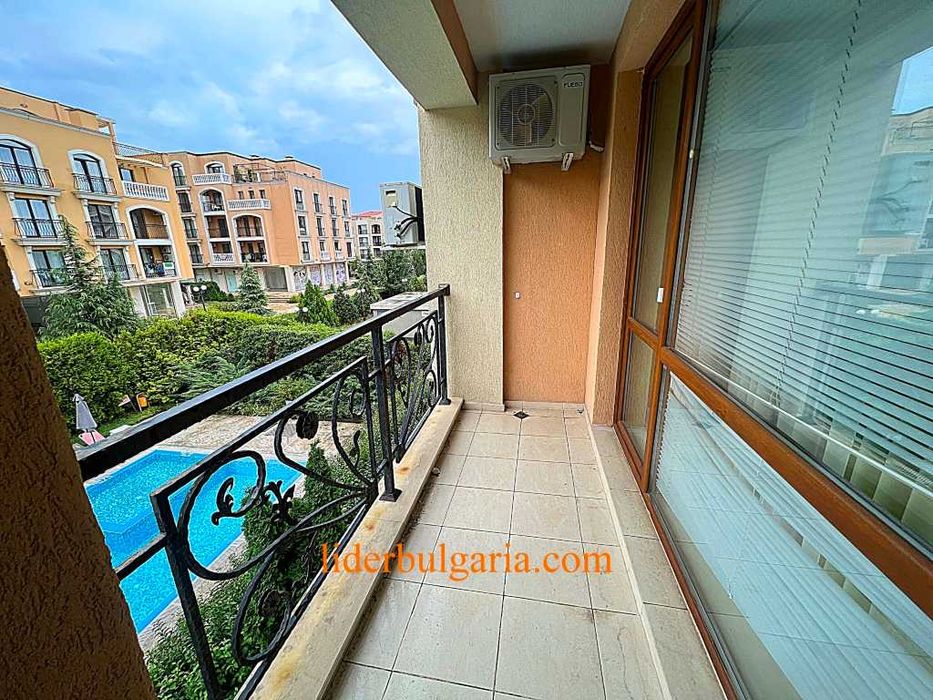 Продава се Двустаен апартамент в к.к. Елените - 54 кв.м за 1204 €/кв.м - Снимка #9