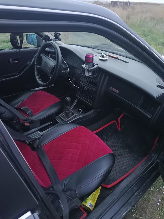 Продам Ауди 80 б3