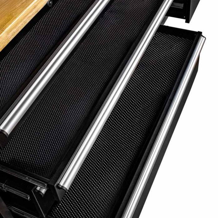 Подвижен шкаф за инструменти с работен плот JCB