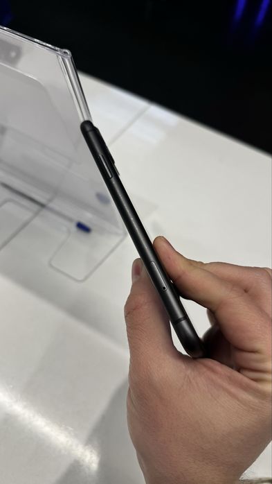 Iphone 11 в хорошем состоянии