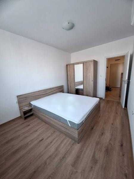 Дава се под наем Двустаен апартамент в Бургас, Център - 65 кв.м за 498.27 € - Снимка #3