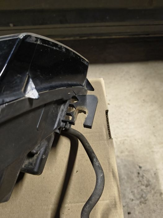 Ляв ксенонов фар Ауди А3 8П фейслифт оригинален