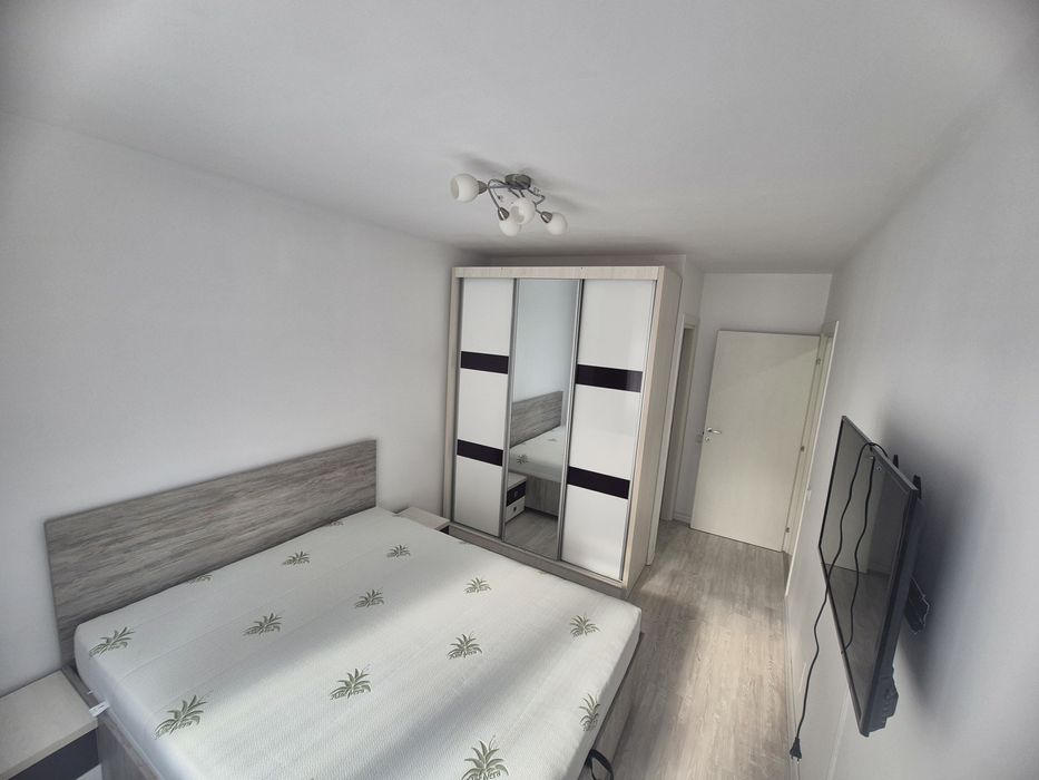 Inchiriez apartament 3 camere Militari Residence