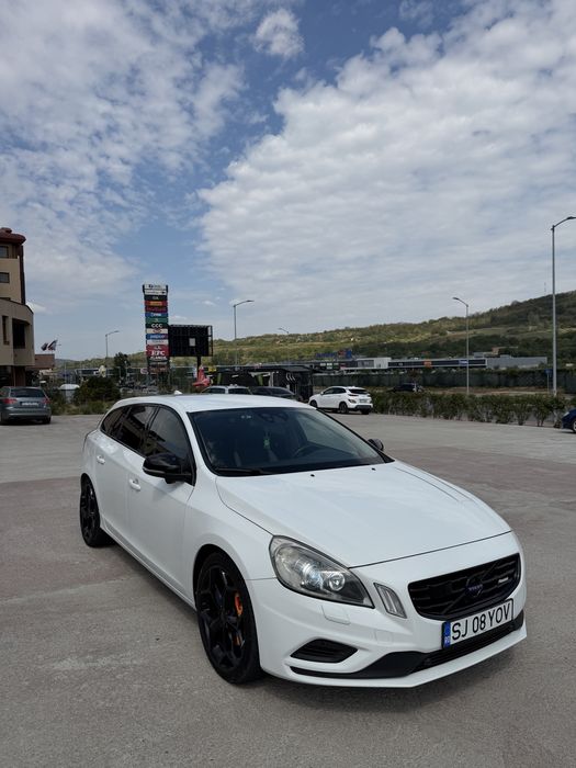 VOLVO V60 2011 — imagine 4