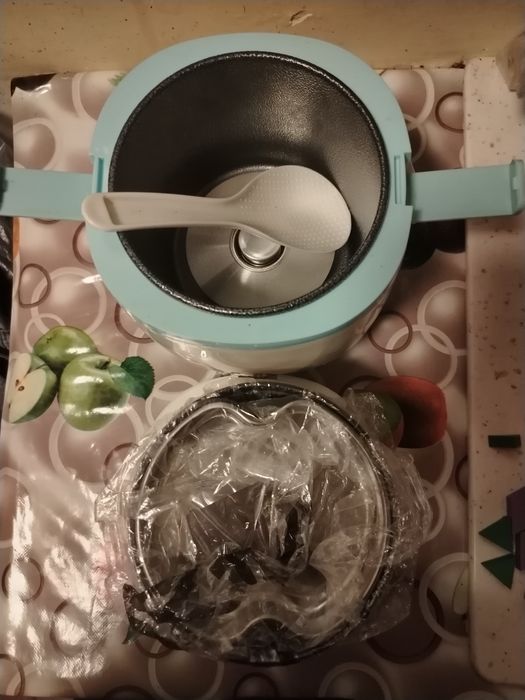 Рисоварка новая Артель