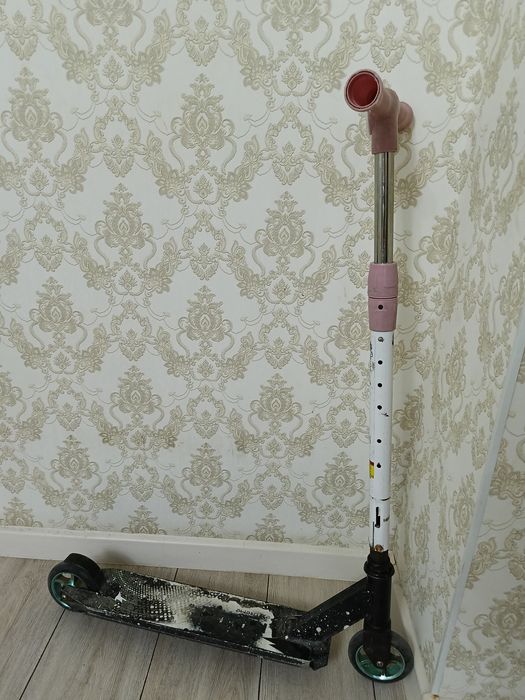 Продаю б/у самокат