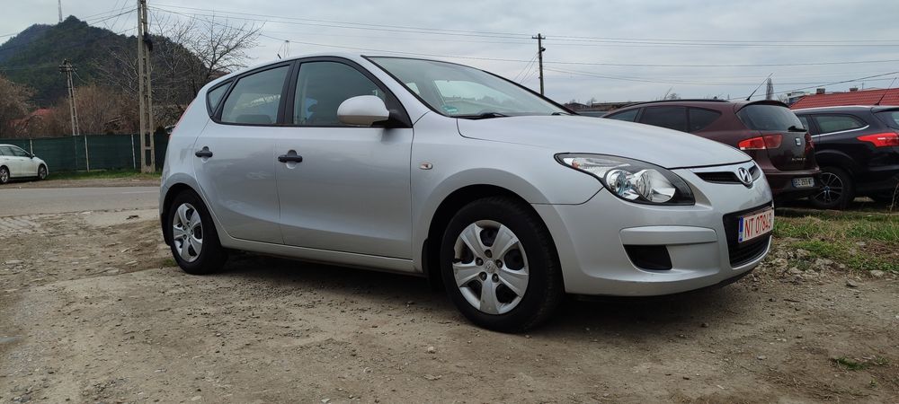 Hyundai i30,benzină, hatchbac