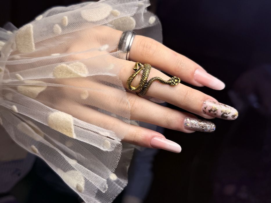 Unghii cu gel Pitesti